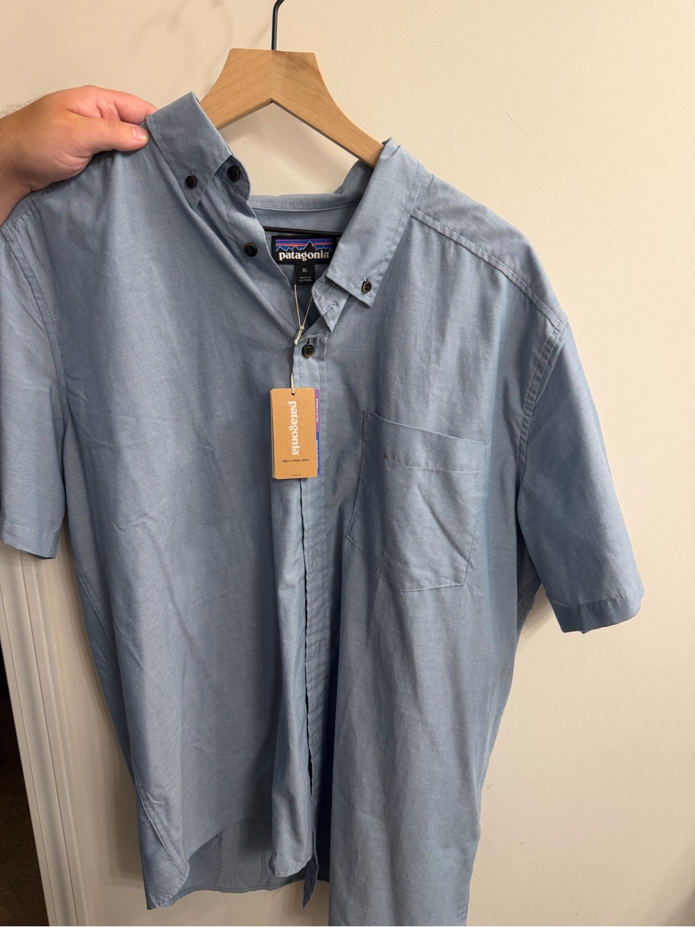 Patagonia Light Blue Short-Sleeve Button-Down Shirt with Chest Pocket